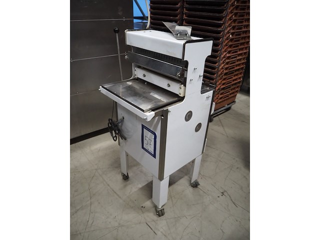 Nn bread slicer - afbeelding 1 van  11