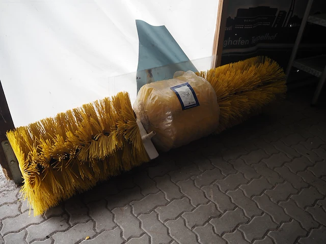 Nn brush - afbeelding 1 van  5