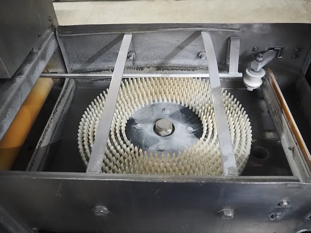 Nn brushing machine - afbeelding 6 van  9