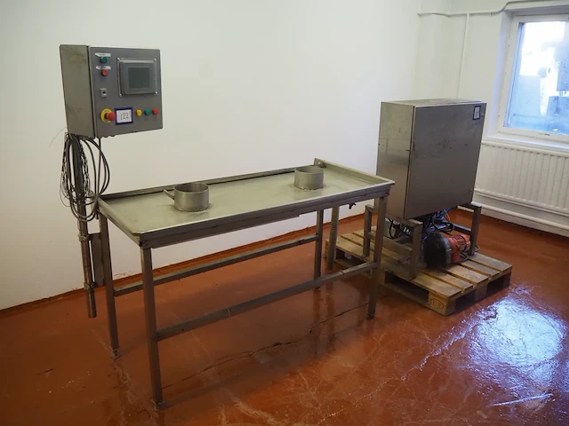 Nn bucket filling table - afbeelding 8 van  15