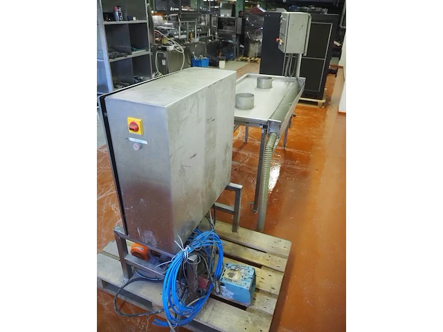 Nn bucket filling table - afbeelding 10 van  15