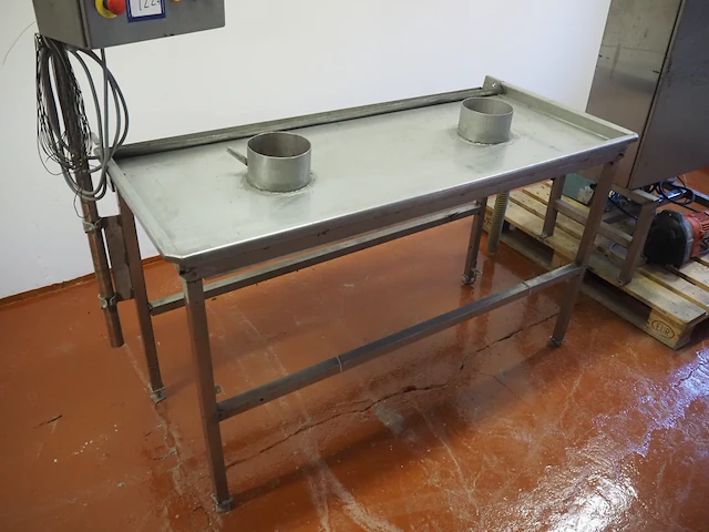 Nn bucket filling table - afbeelding 11 van  15