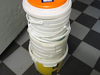 Nn buckets - afbeelding 1 van  2