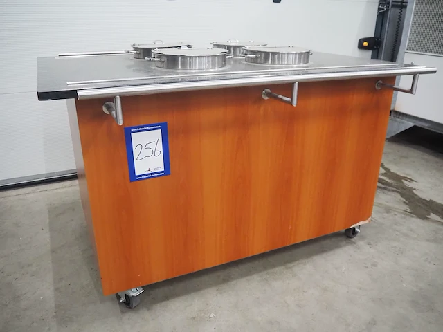 Nn buffer cabinet - afbeelding 1 van  10