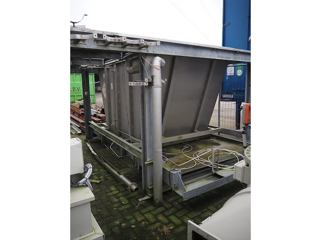 Nn bunker with platform - afbeelding 2 van  8
