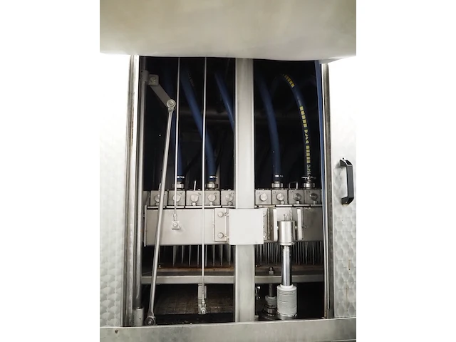 Nn cabbage cooking line - afbeelding 49 van  49