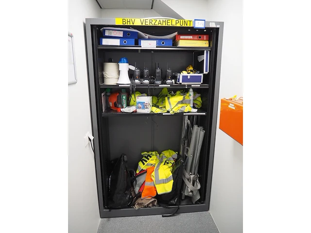 Nn cabinet with safety equipment - afbeelding 2 van  7