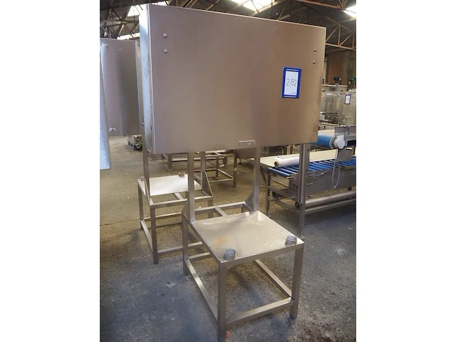 Nn cabinet - afbeelding 1 van  5