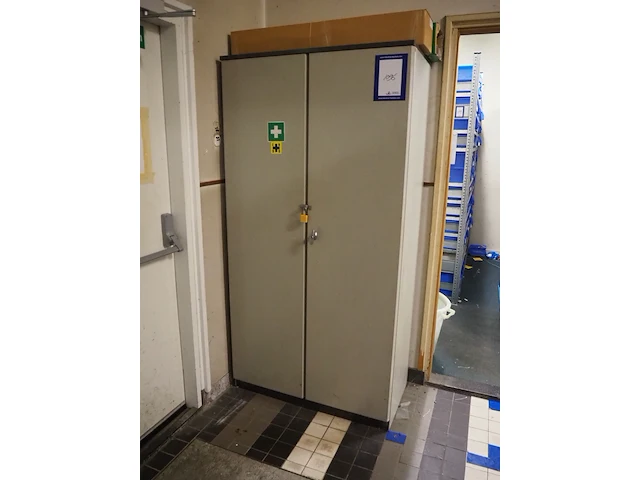 Nn cabinet - afbeelding 1 van  2