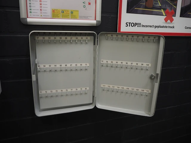 Nn cabinet - afbeelding 3 van  3