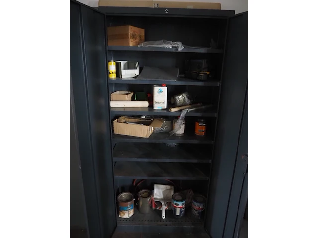 Nn cabinets with parts - afbeelding 4 van  5