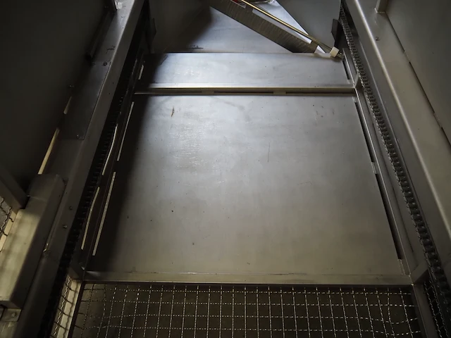 Nn cage for tilting device - afbeelding 6 van  10