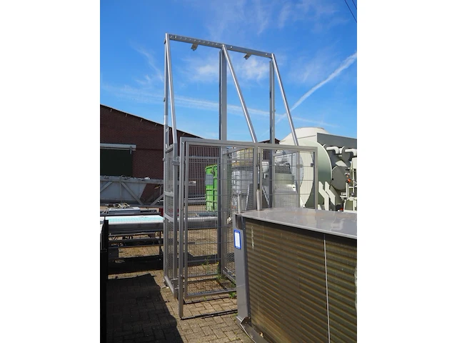 Nn cage - afbeelding 4 van  7