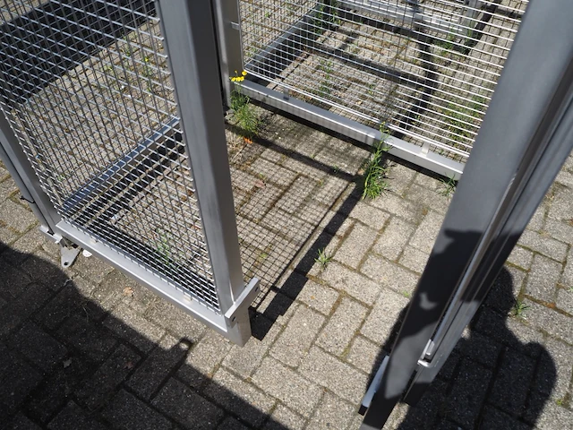Nn cage - afbeelding 5 van  7