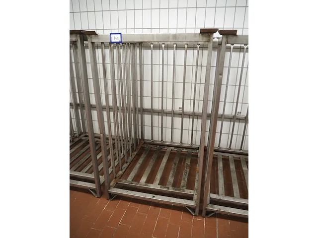 Nn cages - afbeelding 4 van  8