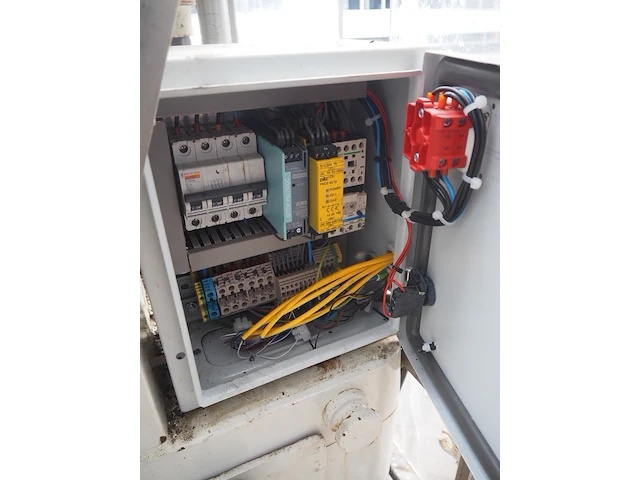 Nn can closing machine - afbeelding 7 van  18
