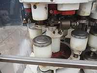 Nn can closing machine - afbeelding 15 van  18