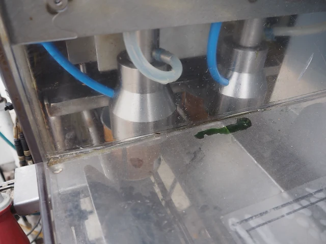 Nn can filling machine - afbeelding 6 van  18