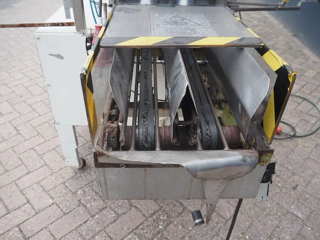 Nn can filling machine - afbeelding 7 van  18