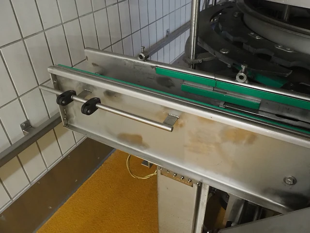 Nn can filling machine - afbeelding 12 van  12