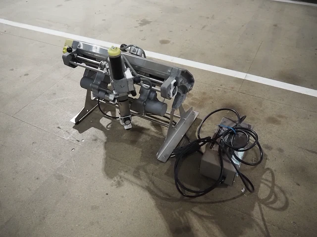 Nn can opener - afbeelding 3 van  8
