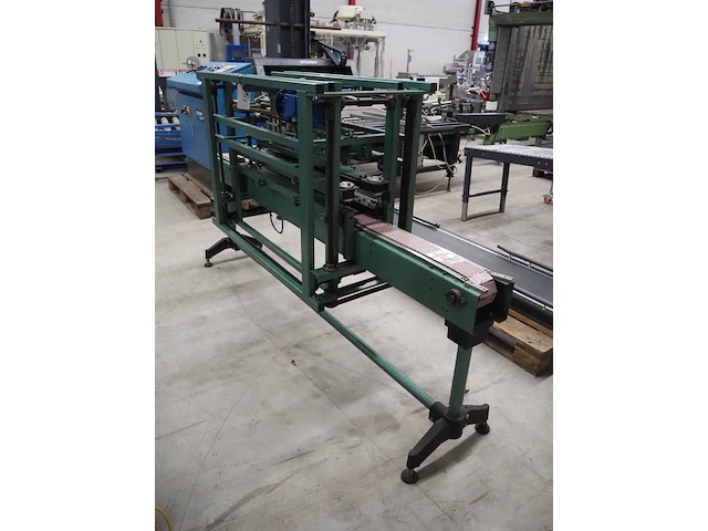 Nn cap closing machine - afbeelding 8 van  13