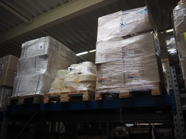 Nn carton boxes and labels - afbeelding 9 van  12