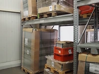 Nn carton boxes and plastic crates - afbeelding 2 van  10