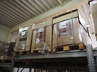 Nn carton boxes and plastic crates - afbeelding 10 van  10
