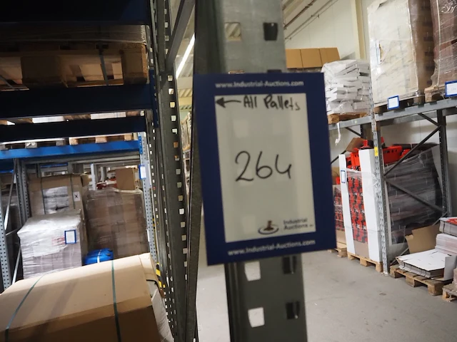 Nn carton boxes - afbeelding 1 van  12