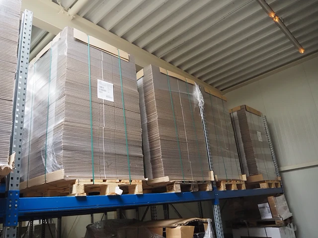 Nn carton boxes - afbeelding 2 van  11