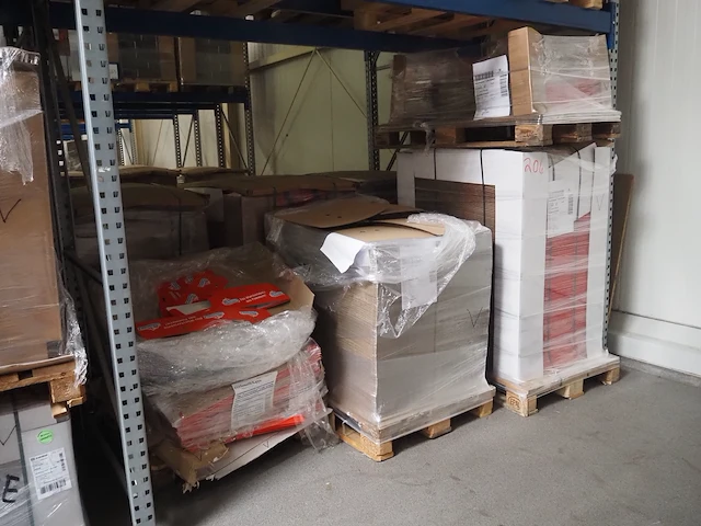 Nn carton boxes - afbeelding 3 van  11