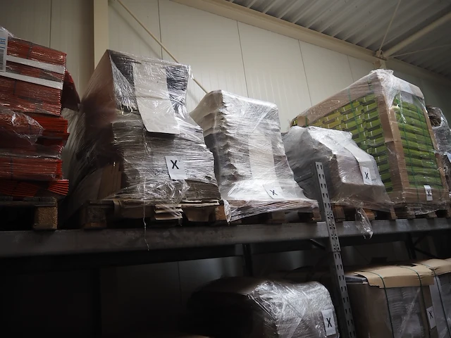 Nn carton boxes - afbeelding 9 van  12