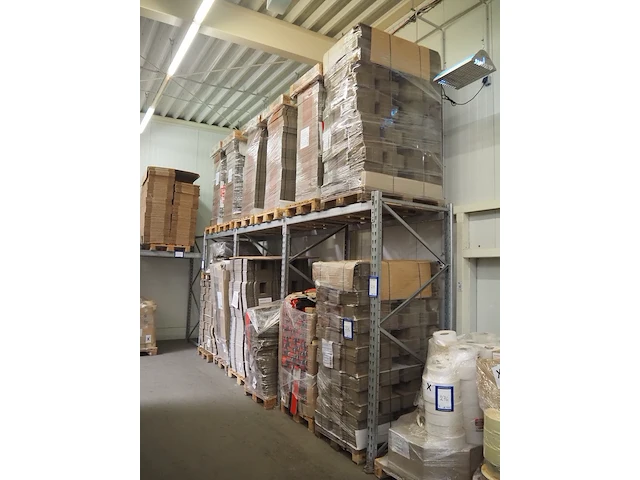 Nn carton boxes - afbeelding 1 van  9