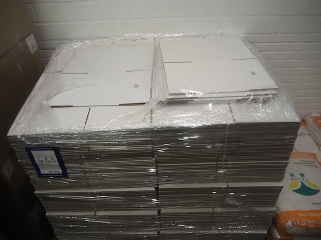 Nn carton boxes - afbeelding 3 van  4