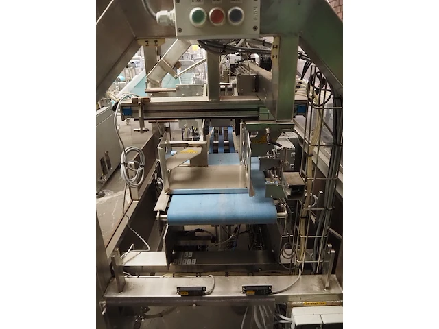 Nn case packer - afbeelding 12 van  16