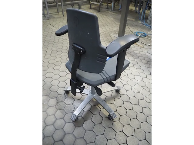 Nn chair - afbeelding 3 van  4