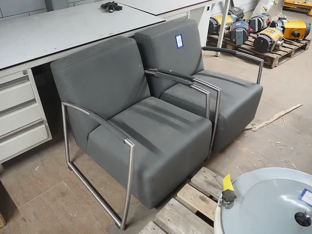 Nn chairs - afbeelding 2 van  4