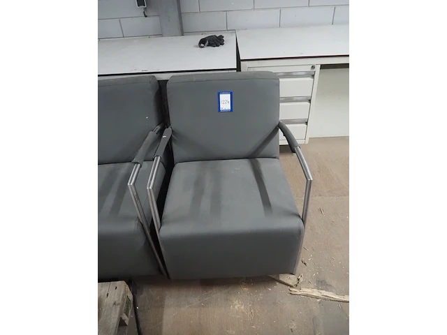 Nn chairs - afbeelding 4 van  4