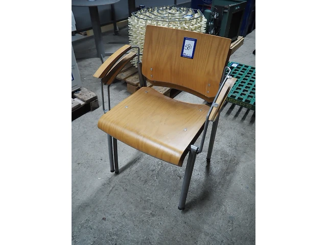 Nn chairs - afbeelding 1 van  4