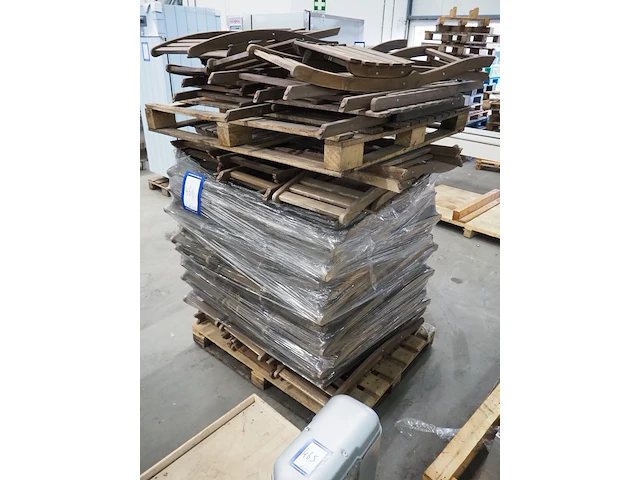 Nn chairs - afbeelding 2 van  4