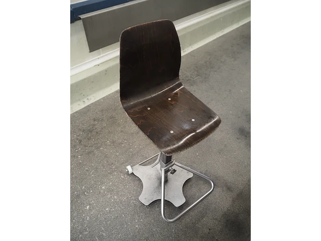 Nn chairs - afbeelding 4 van  4