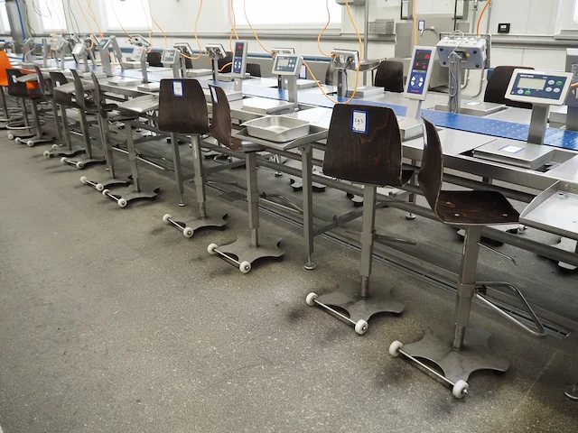 Nn chairs - afbeelding 2 van  4