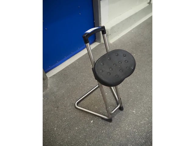 Nn chairs - afbeelding 3 van  4