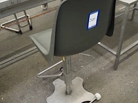 Nn chairs - afbeelding 1 van  3