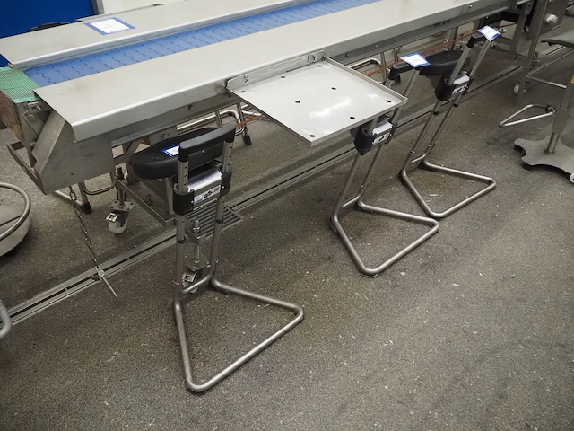 Nn chairs - afbeelding 2 van  4