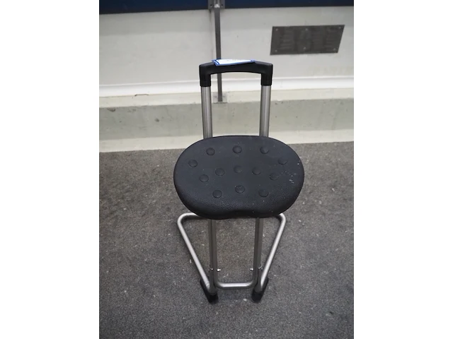 Nn chairs - afbeelding 4 van  4