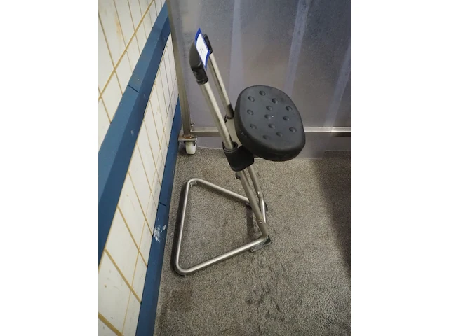 Nn chairs - afbeelding 3 van  3