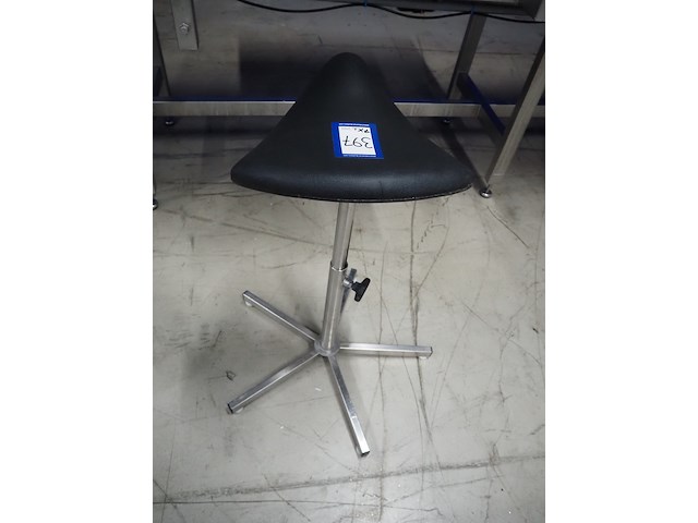 Nn chairs - afbeelding 4 van  6