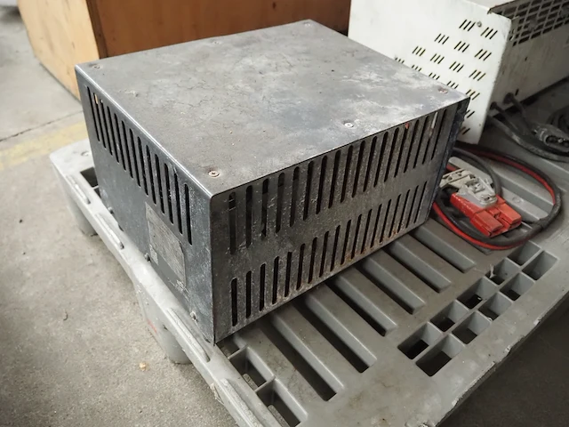 Nn charger - afbeelding 3 van  6